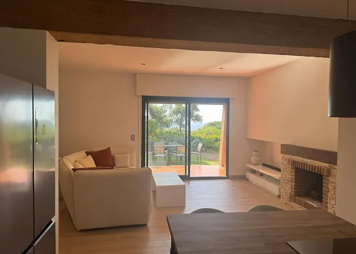 Maison Proche Des Plages Holiday home *